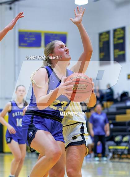 Thumbnail 1 in Batavia @ Honeoye Falls-Lima photogallery.