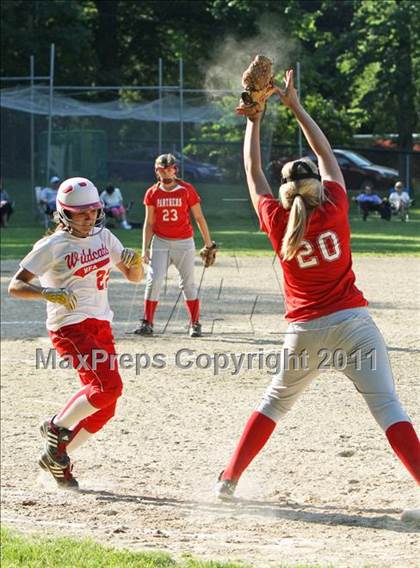 Thumbnail 2 in Pomperaug @ Norwich Free Academy (CIAC Class LL 1st Round) photogallery.