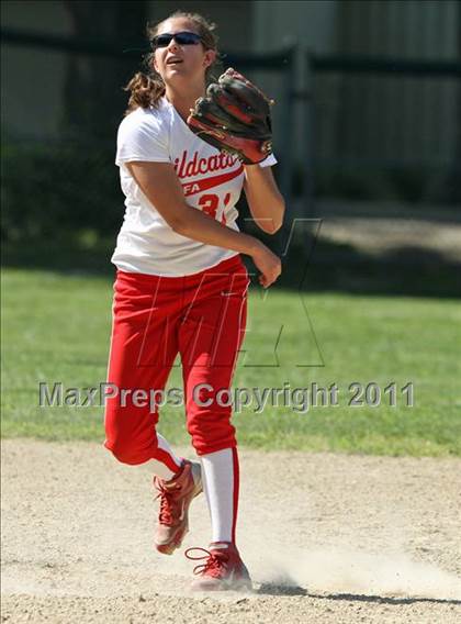 Thumbnail 3 in Pomperaug @ Norwich Free Academy (CIAC Class LL 1st Round) photogallery.