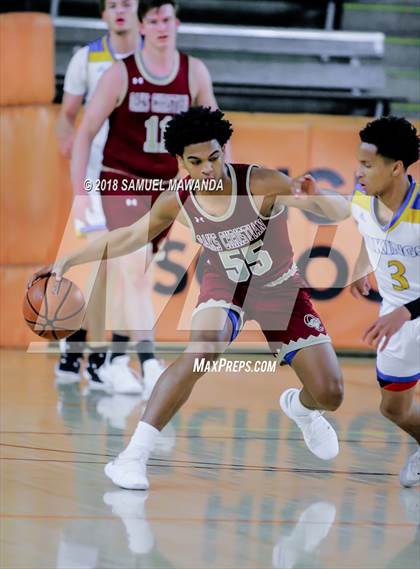 Thumbnail 1 in Oaks Christian vs Westlake photogallery.