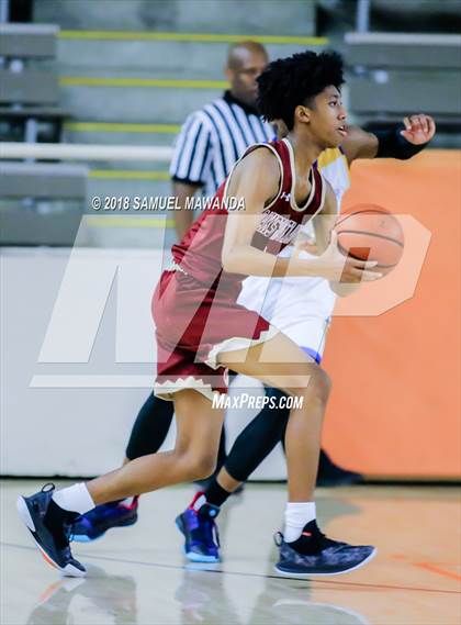 Thumbnail 2 in Oaks Christian vs Westlake photogallery.