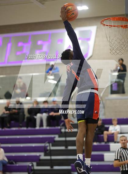 Thumbnail 2 in Kimball vs. Farmington (Lehi Holiday Hoopfest) photogallery.
