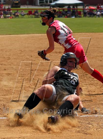 Thumbnail 3 in Curwensville vs Redbank Valley (PIAA District IX Class AA Final) photogallery.