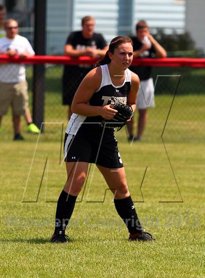 Thumbnail 1 in Curwensville vs Redbank Valley (PIAA District IX Class AA Final) photogallery.