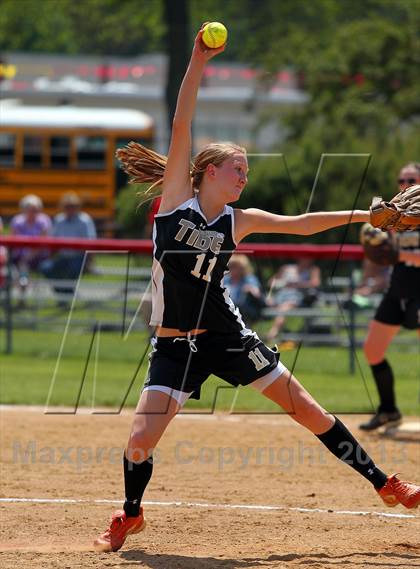 Thumbnail 3 in Curwensville vs Redbank Valley (PIAA District IX Class AA Final) photogallery.
