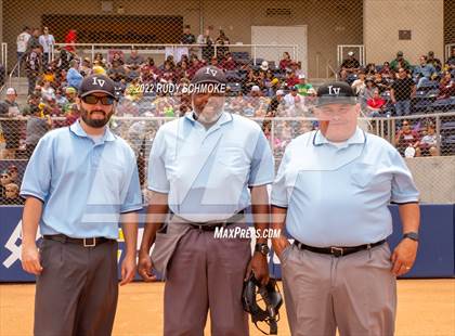 Thumbnail 2 in Holtville vs. Calexico (CIF SDS Division 4 Finals) photogallery.