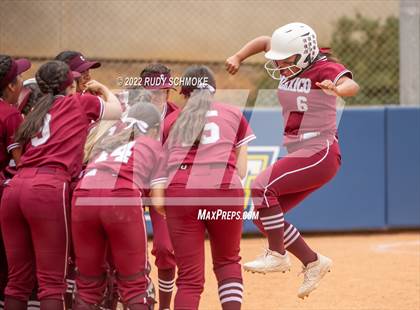 Thumbnail 3 in Holtville vs. Calexico (CIF SDS Division 4 Finals) photogallery.