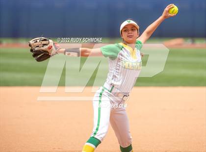Thumbnail 2 in Holtville vs. Calexico (CIF SDS Division 4 Finals) photogallery.