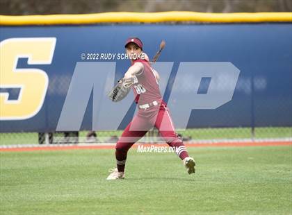 Thumbnail 2 in Holtville vs. Calexico (CIF SDS Division 4 Finals) photogallery.