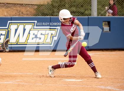 Thumbnail 2 in Holtville vs. Calexico (CIF SDS Division 4 Finals) photogallery.