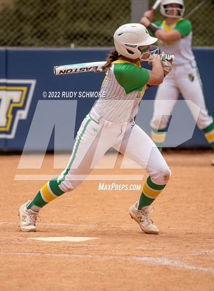 Thumbnail 1 in Holtville vs. Calexico (CIF SDS Division 4 Finals) photogallery.