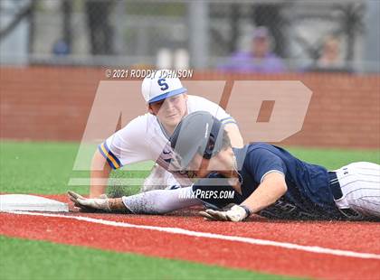 Thumbnail 3 in Barbe @ Sulphur photogallery.