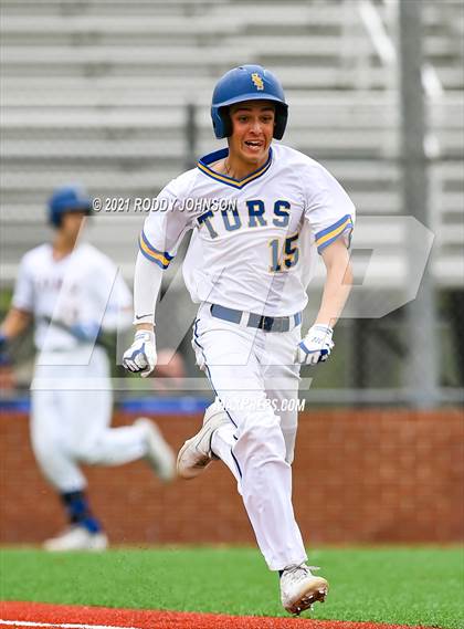 Thumbnail 3 in Barbe @ Sulphur photogallery.