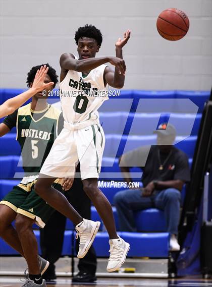 Thumbnail 1 in Tampa Catholic vs. Melbourne Central Catholic (First Academy Shootout) photogallery.