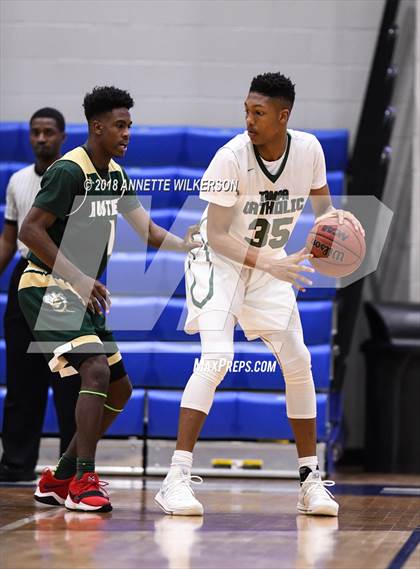 Thumbnail 3 in Tampa Catholic vs. Melbourne Central Catholic (First Academy Shootout) photogallery.
