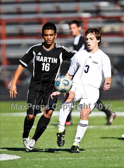 Thumbnail 1 in Martin [James] vs. Lamar (Martin Invitational) photogallery.