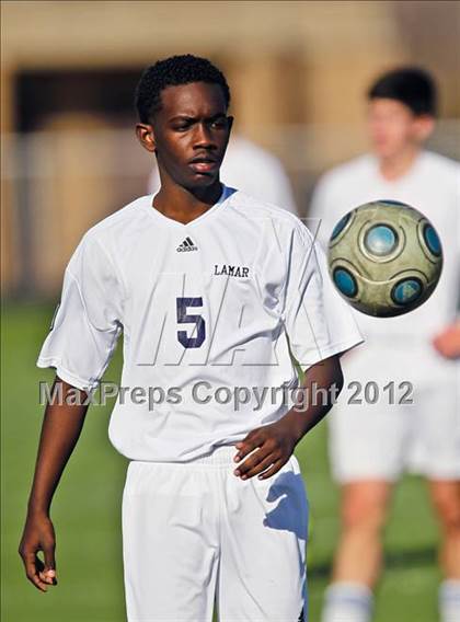 Thumbnail 2 in Martin [James] vs. Lamar (Martin Invitational) photogallery.