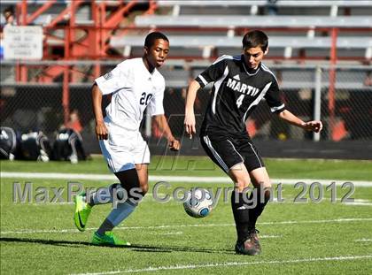 Thumbnail 2 in Martin [James] vs. Lamar (Martin Invitational) photogallery.