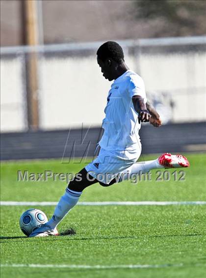 Thumbnail 1 in Martin [James] vs. Lamar (Martin Invitational) photogallery.
