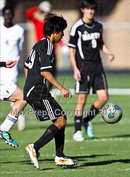 Thumbnail 2 in Martin [James] vs. Lamar (Martin Invitational) photogallery.