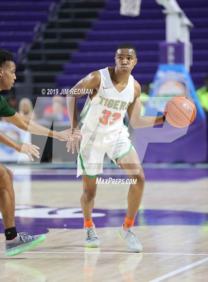 Thumbnail 2 in Briarcrest Christian vs. Blanche Ely (City of Palms Classic) photogallery.