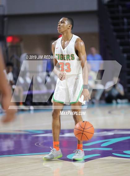 Thumbnail 1 in Briarcrest Christian vs. Blanche Ely (City of Palms Classic) photogallery.
