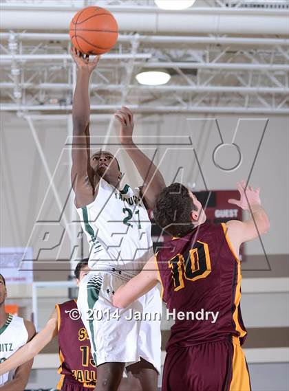 Thumbnail 3 in Simi Valley @ Tahquitz (MaxPreps Holiday Classic) photogallery.