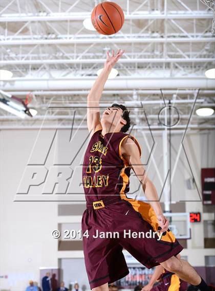 Thumbnail 2 in Simi Valley @ Tahquitz (MaxPreps Holiday Classic) photogallery.