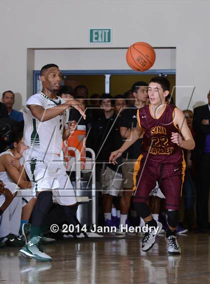 Thumbnail 1 in Simi Valley @ Tahquitz (MaxPreps Holiday Classic) photogallery.