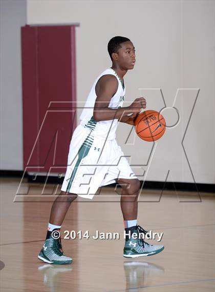 Thumbnail 3 in Simi Valley @ Tahquitz (MaxPreps Holiday Classic) photogallery.