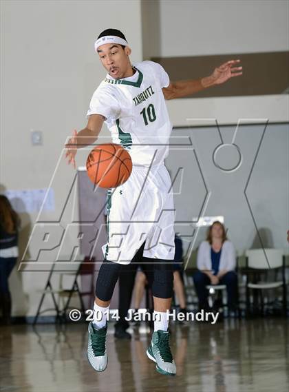 Thumbnail 3 in Simi Valley @ Tahquitz (MaxPreps Holiday Classic) photogallery.
