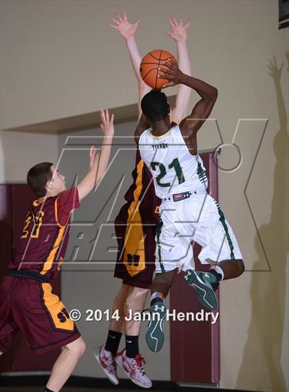 Thumbnail 1 in Simi Valley @ Tahquitz (MaxPreps Holiday Classic) photogallery.