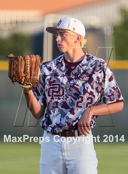 Thumbnail 3 in Red Oak vs. Mansfield Legacy (UIL 4A Region 2 Quarterfinal Playoff) photogallery.