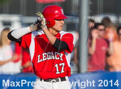 Thumbnail 3 in Red Oak vs. Mansfield Legacy (UIL 4A Region 2 Quarterfinal Playoff) photogallery.