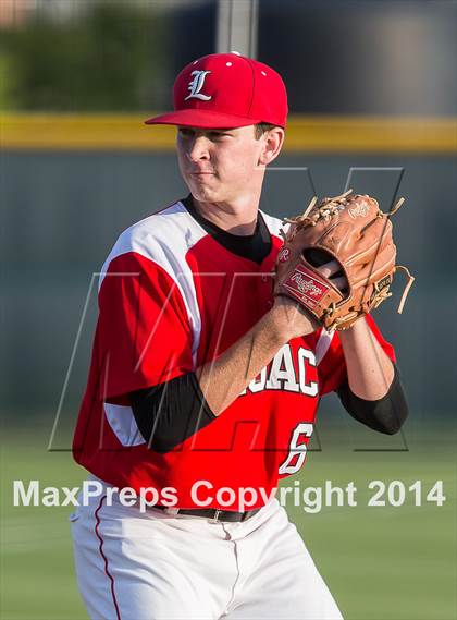 Thumbnail 2 in Red Oak vs. Mansfield Legacy (UIL 4A Region 2 Quarterfinal Playoff) photogallery.