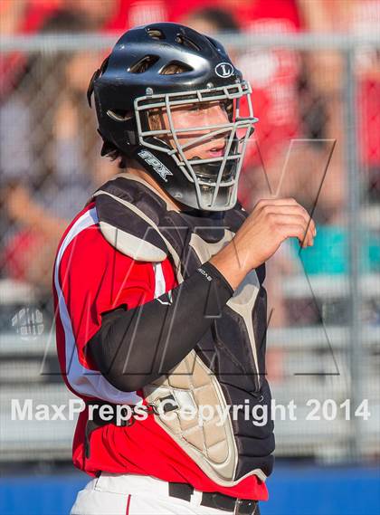 Thumbnail 1 in Red Oak vs. Mansfield Legacy (UIL 4A Region 2 Quarterfinal Playoff) photogallery.