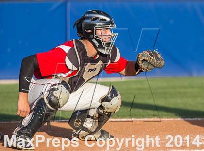 Thumbnail 2 in Red Oak vs. Mansfield Legacy (UIL 4A Region 2 Quarterfinal Playoff) photogallery.