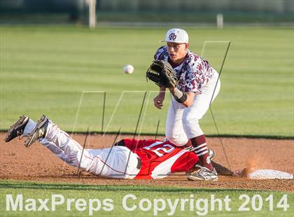 Thumbnail 2 in Red Oak vs. Mansfield Legacy (UIL 4A Region 2 Quarterfinal Playoff) photogallery.