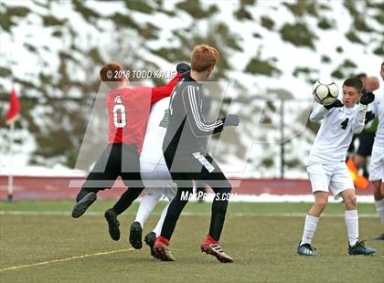 Thumbnail 1 in Maloney @ Hand (CIAC Class L Final) photogallery.