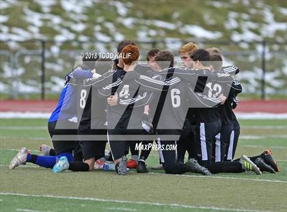 Thumbnail 3 in Maloney @ Hand (CIAC Class L Final) photogallery.
