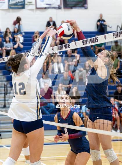 Thumbnail 1 in Desert Vista @ Perry photogallery.
