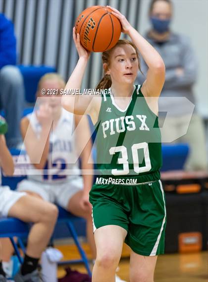 Thumbnail 1 in Pius X @ Lincoln Christian photogallery.