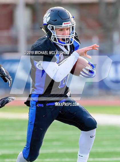 Thumbnail 2 in Petrides vs. Grady (PSAL Section 12 Cup Final) photogallery.