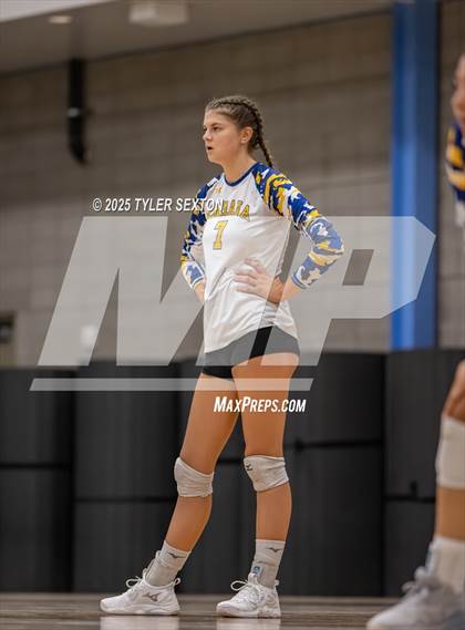 Thumbnail 3 in Marana @ Mica Mountain photogallery.