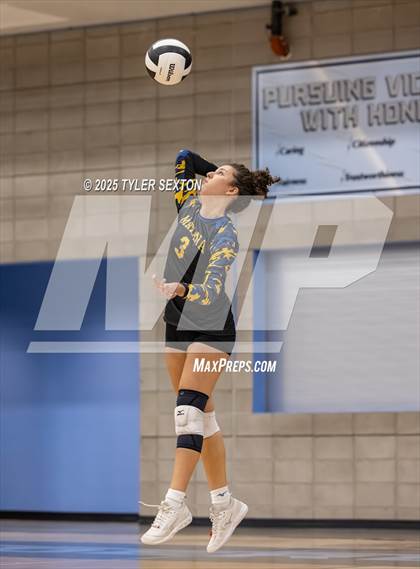 Thumbnail 3 in Marana @ Mica Mountain photogallery.