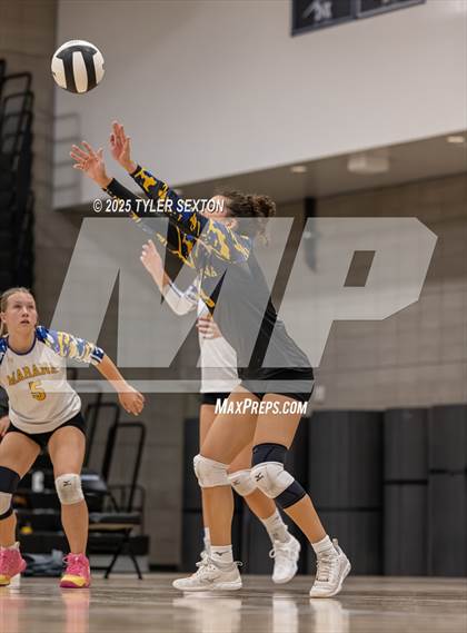 Thumbnail 1 in Marana @ Mica Mountain photogallery.