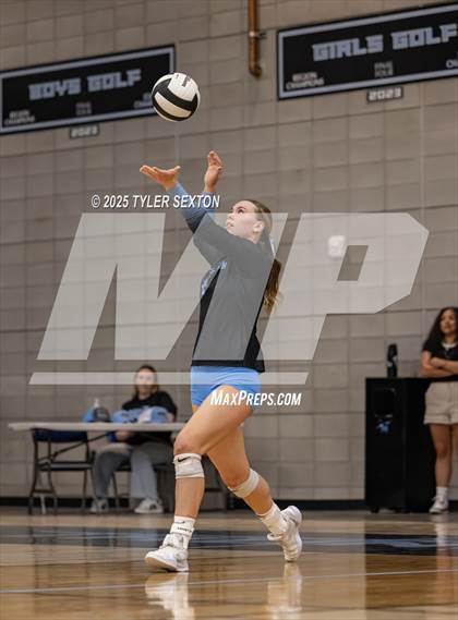 Thumbnail 2 in Marana @ Mica Mountain photogallery.