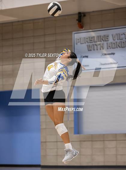 Thumbnail 3 in Marana @ Mica Mountain photogallery.