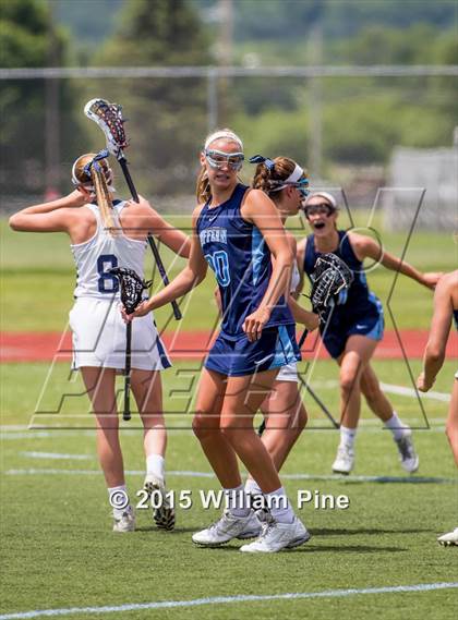 Thumbnail 3 in Suffern vs. Pittsford (NYSPHSAA Class A Semifinal) photogallery.