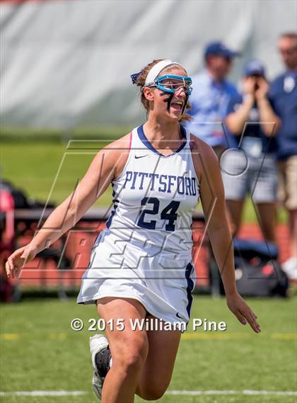 Thumbnail 1 in Suffern vs. Pittsford (NYSPHSAA Class A Semifinal) photogallery.